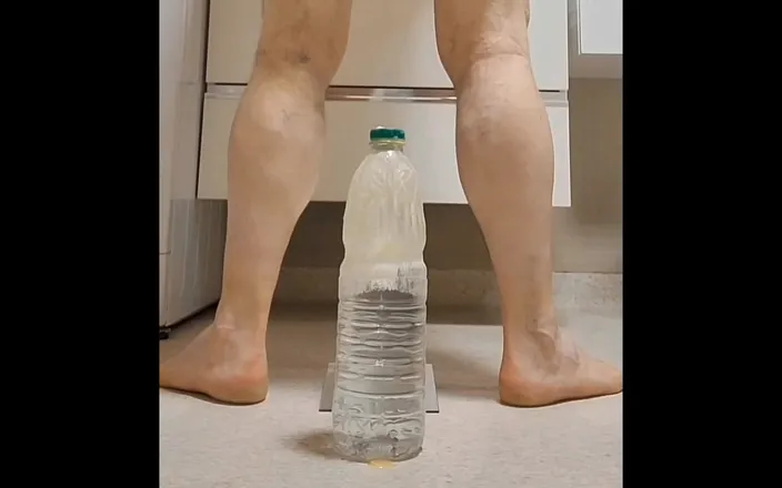 Venusian70: 8.6 Cm Diameter Bottle