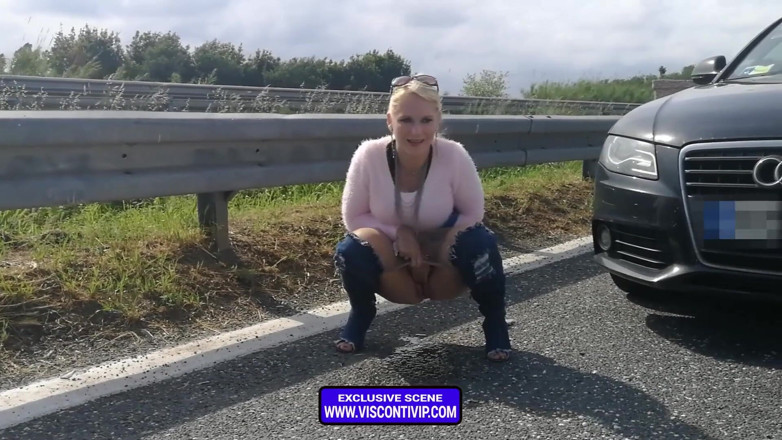 Rossella Visconti: Compilation de pisse vol 3