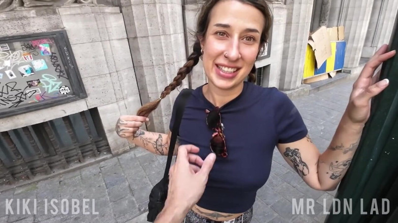Kiki Isobel: Urlaub in Belgien wird zu gloryhole & ficken