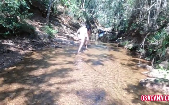 Amateur world: Avoir des relations sexuelles avec une jeune fille à la cascade,...