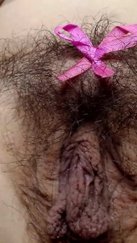 Große süße schamlippen klaffen und wichsen