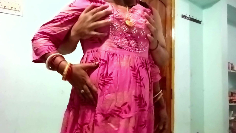 Hot N Sexy: Desi švagrová, plná romantika a mačkání prsou, masti sex video