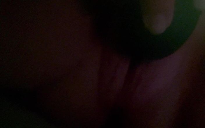 Pinkieforphatcock: 阴蒂刺激