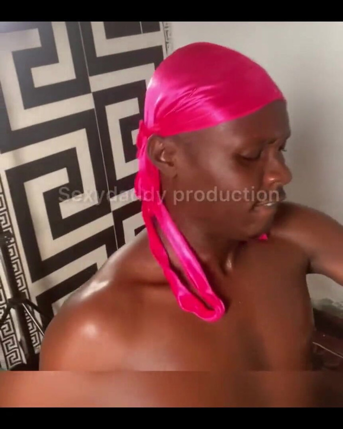 Sexydaddy: Patron ve çalışanla çılgın ateşli seks
