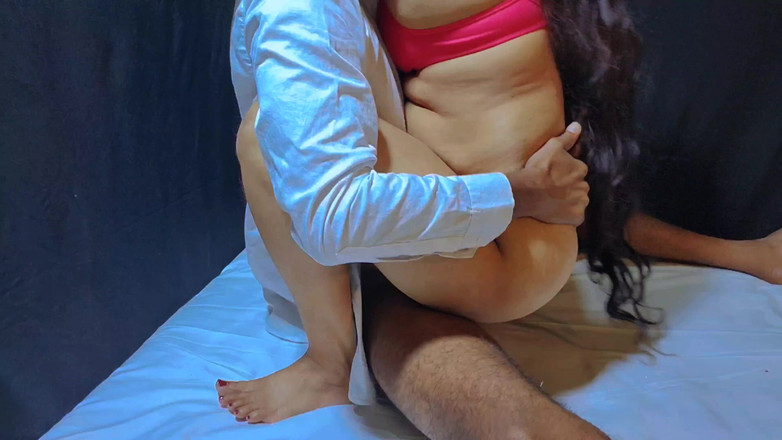 Hardcore Lover: Arrapata moglie indiana scopa come una puttana troietta