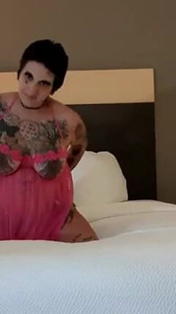 Horny Preggo Photoshoot Bts