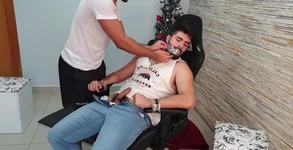 Eu estava vulnerável e ele se aproveitou disso