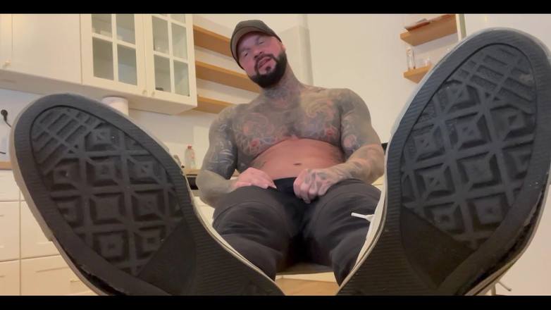 Jasons feet: Iată un Ppv pentru drum liber