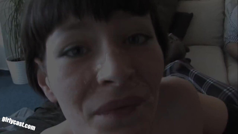 Girlycast: Prima pulă neagră a Piei Sofie în timp ce încornoratul ei privește