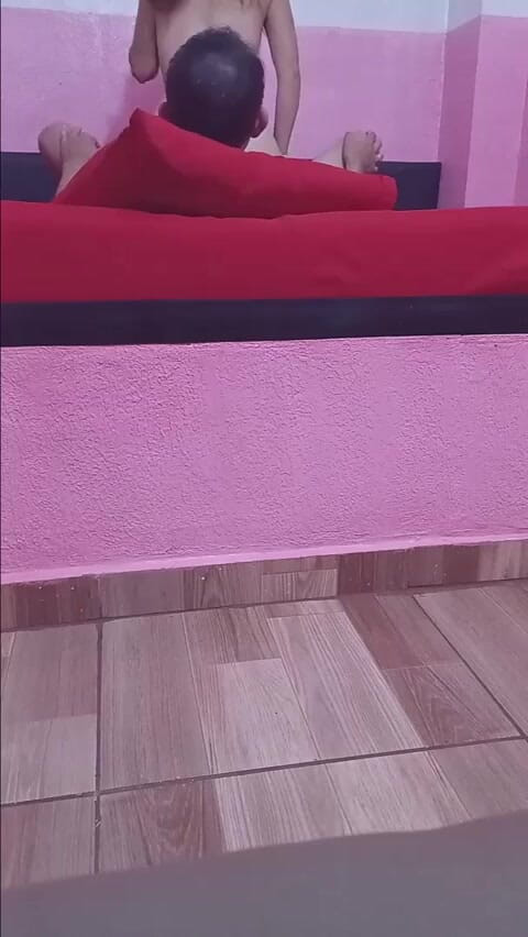 parejacasero: Rica follada en motel terminó follando en el culo