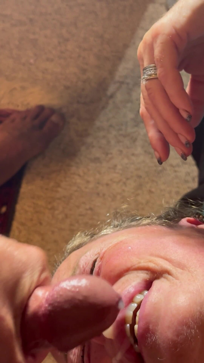 Bonewizzard69: Close-up cum queen sempre para seu pau de homem na...