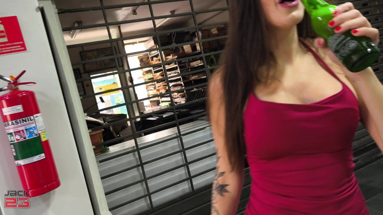 jack23: Agățare pe stradă fată braziliană pizdă păroasă, aventură sexuală reală