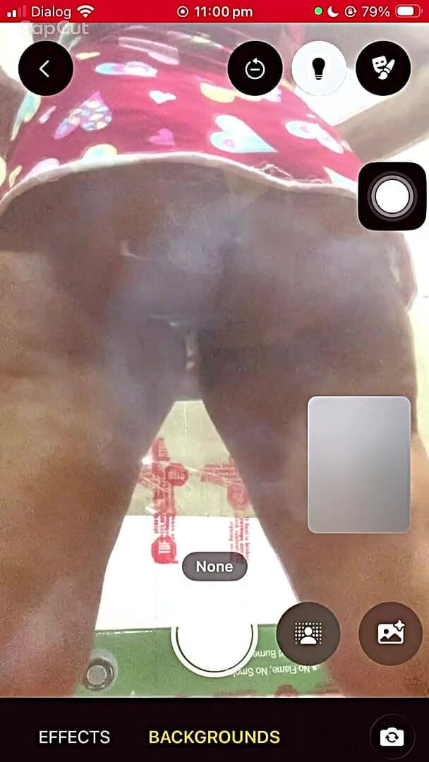 Tiyana: Hotwife Underskirt
