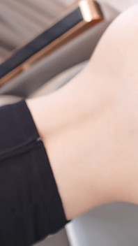 สาวตัดผมเดสี ระหว่างตัดผมเงี่ยนจัด