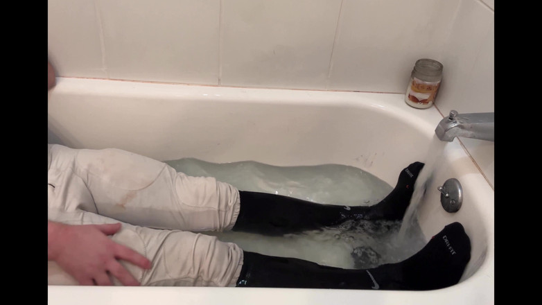 GearJock69: Football Gear Sock Play