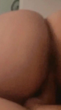 I Fucked My Friend's Stepmother When Her Husband Went Out to Work