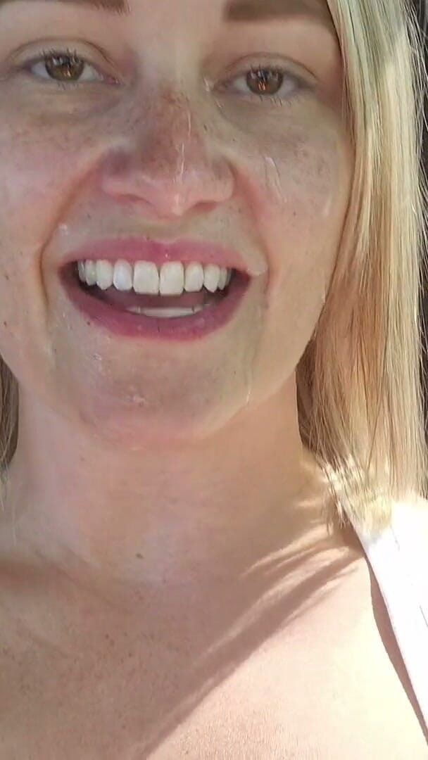 ScarlettRavenXO: Wife Goes Dogging at the Park