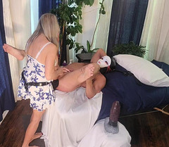 Peggingprincess: A Wet Dildo and a Horney Domslut Enjoy This Sexy...