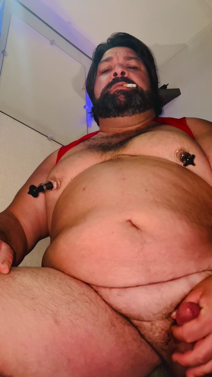 Brewster Bear: Gordo padrasto pênis e bombas de mamilo