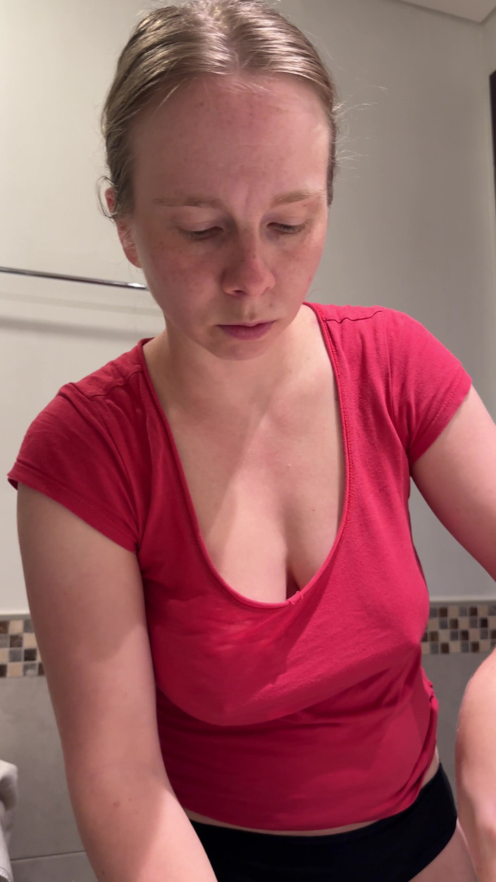 SweetLucy96: My Nipples Are Already so Hard Early in the Morning
