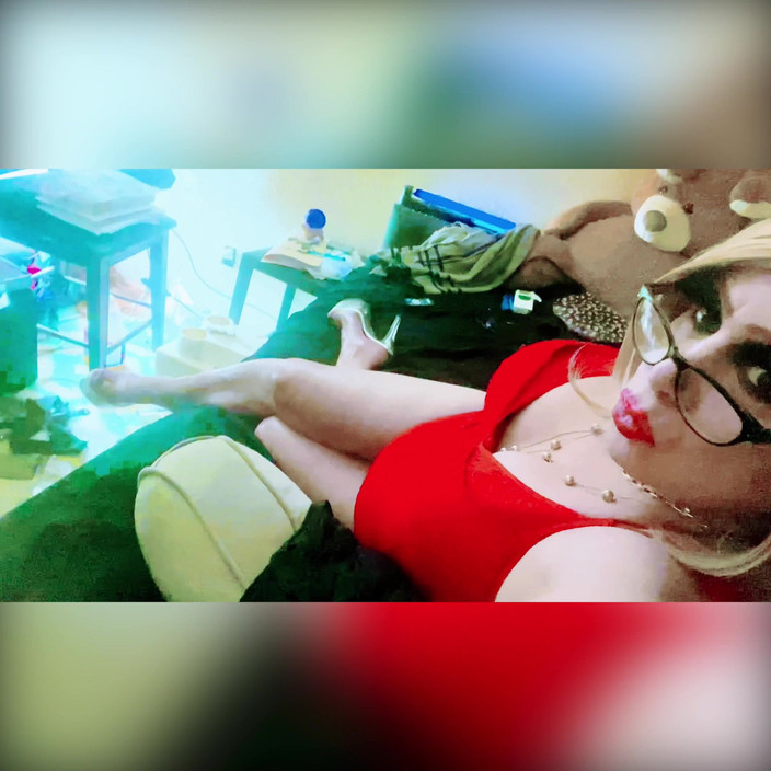 Krissy Sweets: Transvestisten Krissy sweets sexy dirtytalk-zusammenstellung