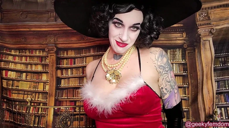 Geeky Femdom: Lady dimitrescu regalo di vacanza