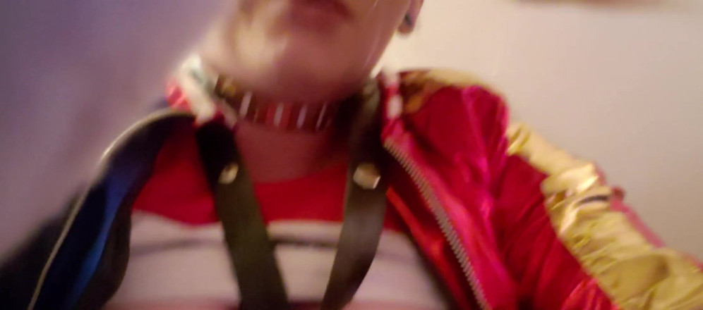 Bustyvlonder: Harley Quinn - exibição de clipe
