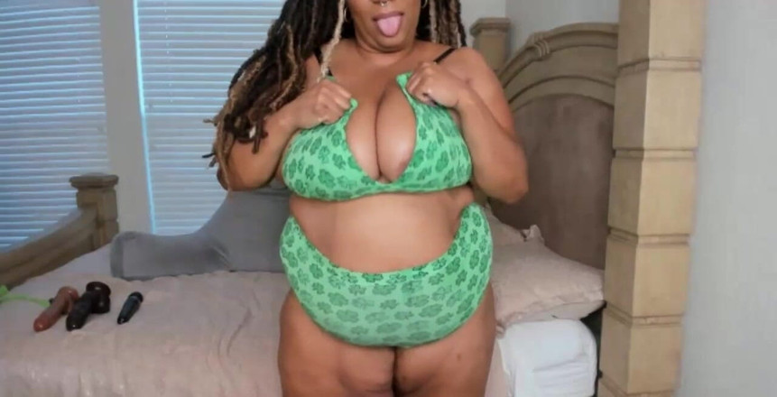 Josie4yourpleasure: Yayın Başladı 03/18/2022 12:05