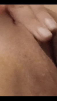Gently Rubbing My Clit