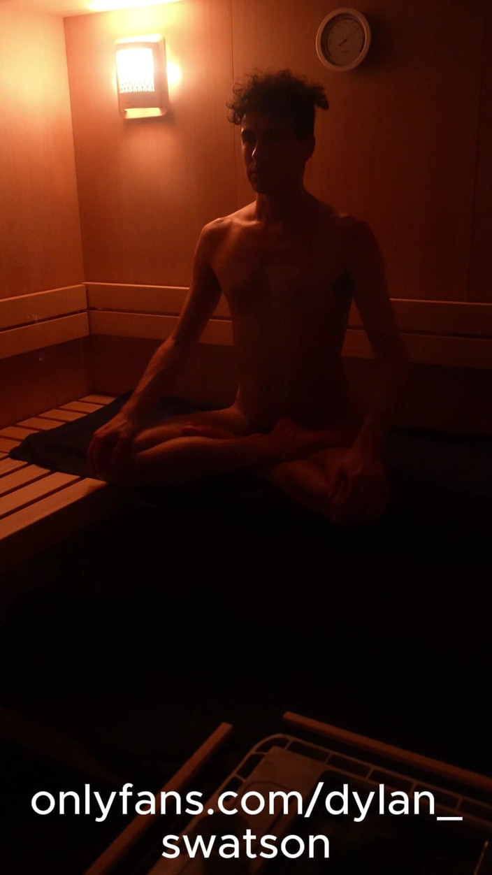 Dylan Swatson: Watching Sauna Boy Take a Sauna and Masturbate