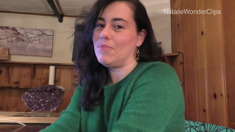 Natalie Wonder: Мачеха показывает падчерице путь с шаловливой гей-игрой