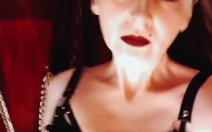 Red Sonyja dominatrix: BDSM ik ben een qween geen kopie ik alleen