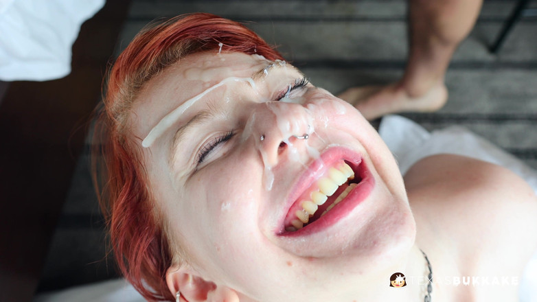 Bukkake & Gangbangs from Texas!: Gangbang pertama Hannah &amp; Bukkake