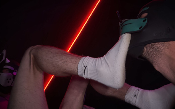 Project Y studios: Casal com fome de sexo