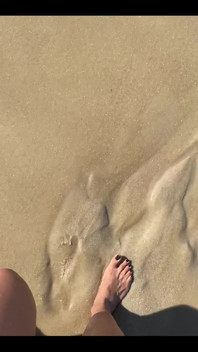 I Love the Sea and the Sun
