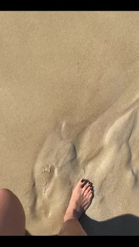 I Love the Sea and the Sun