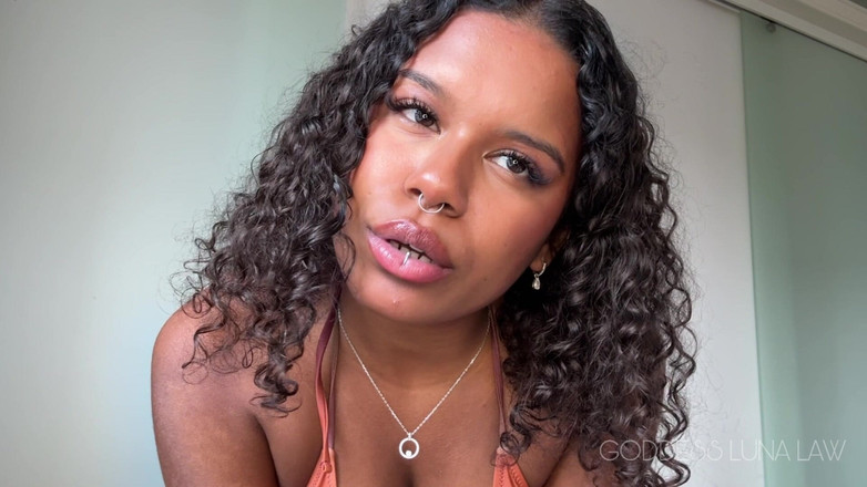 Goddess Luna Law: Hanya Beli Ini Jika Anda Seorang Yang Kalah