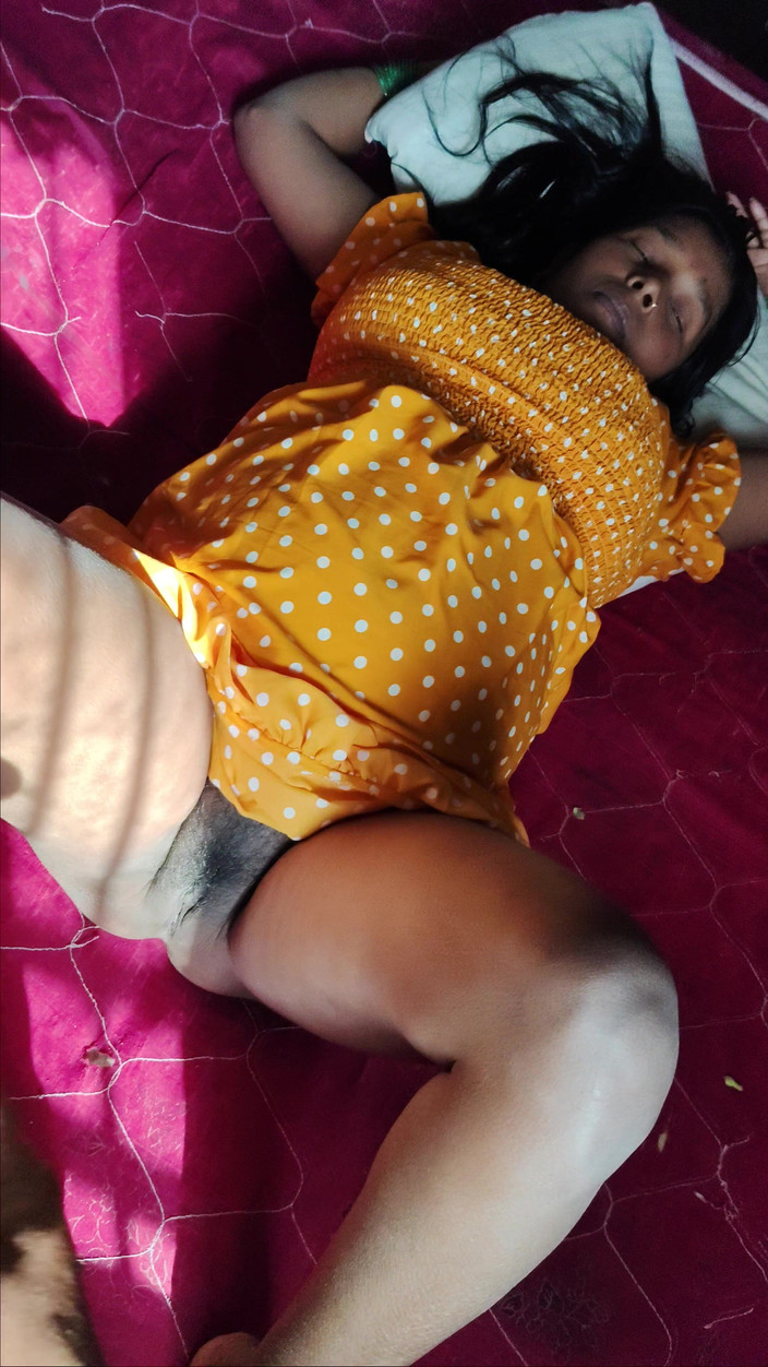 Premi pooja: Desi Bhabhi Sex - cumnatul este de a lua cumnata lui însărcinată în...