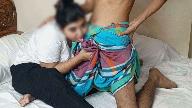 Nadiyabd: Nadiya Hotel Style Bed Talk Cock Touch and Boobs Press...