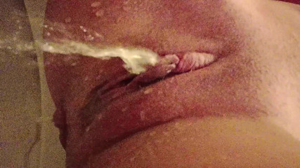 Mistress_GR: Power golden jet with anal gas