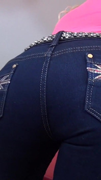 Napalona Niemiecka MILF Julia Pink Palce Jej Przebita Cipka