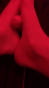 Dildo footjob v noci - POV