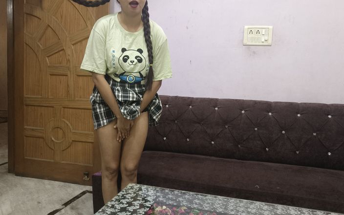 Saarabhabhi6: Sesso hardcore teenager indiano caldo con il nuovo patrigno!