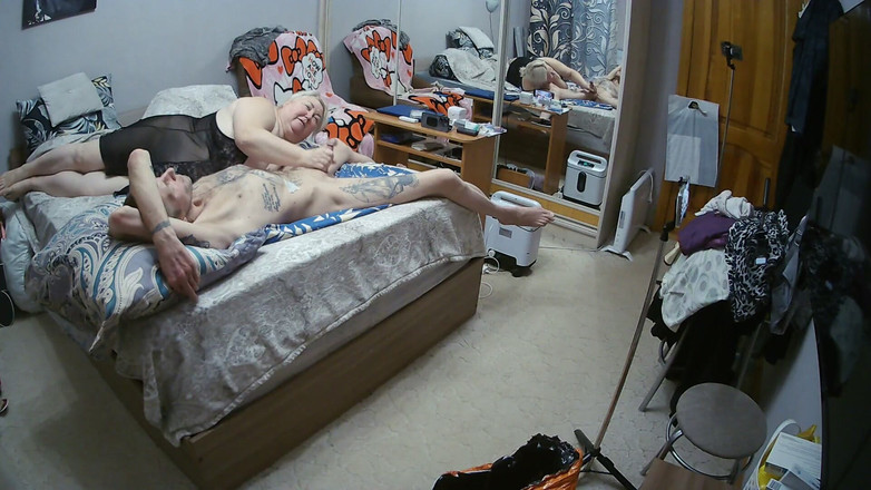 Zona901: Orální sex s přítelkyní a žhavé tlusté sperma teče z ptáka