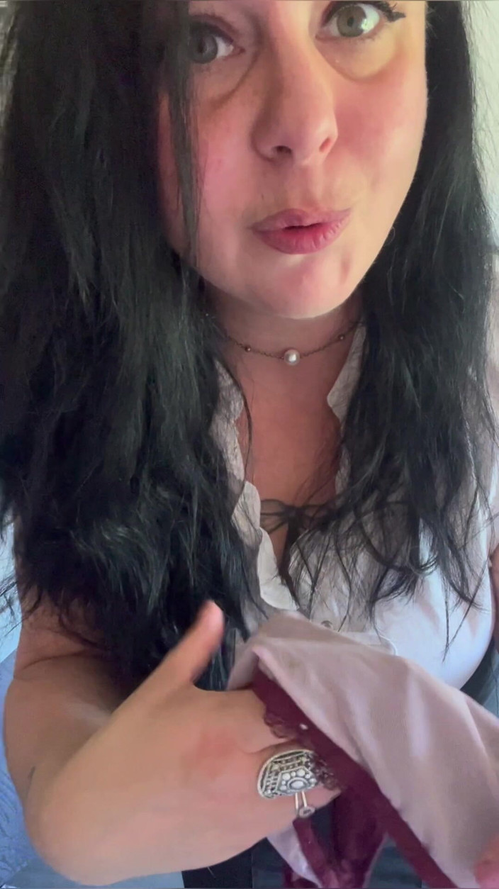 Maitresse Clara: Annusa i miei perizoma