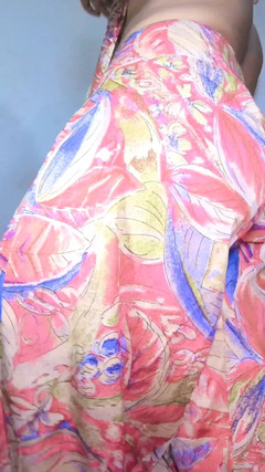 Bigdesidick2: Desi Sissy Striptease