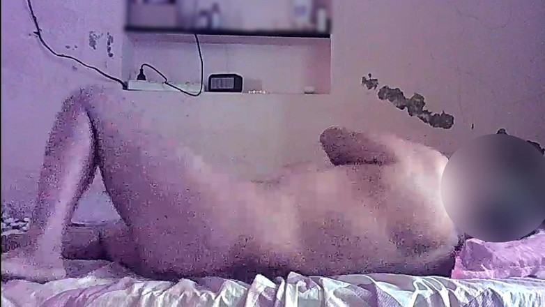 Black & white desicat: デジの浮気する隣人の妻が私のチンコに激しく乗っていて、私はドギースタイルで激しく彼女を抱き、中に射精しました