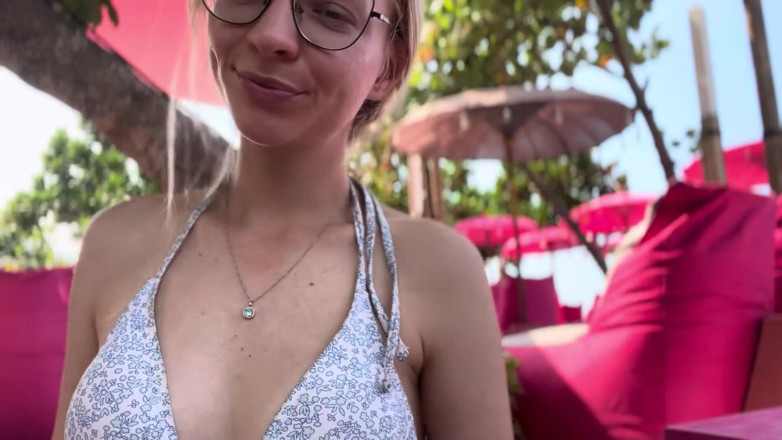 Goddess_Bella_Rae: Kadın kılıklı asmr bu videoyu izledikten sonra asla eskisi gibi...