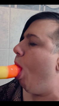 Sucking My Rainbow Boyfriend for Hardcore Fans