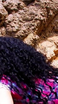 Dünnes teen Penelope von stiefvater am strand in den arsch gefickt
